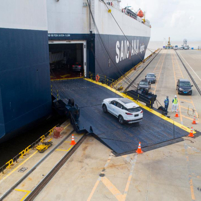 Do agente de carga chinês RORO Tarifas de carga para transporte de automóveis e automóveis